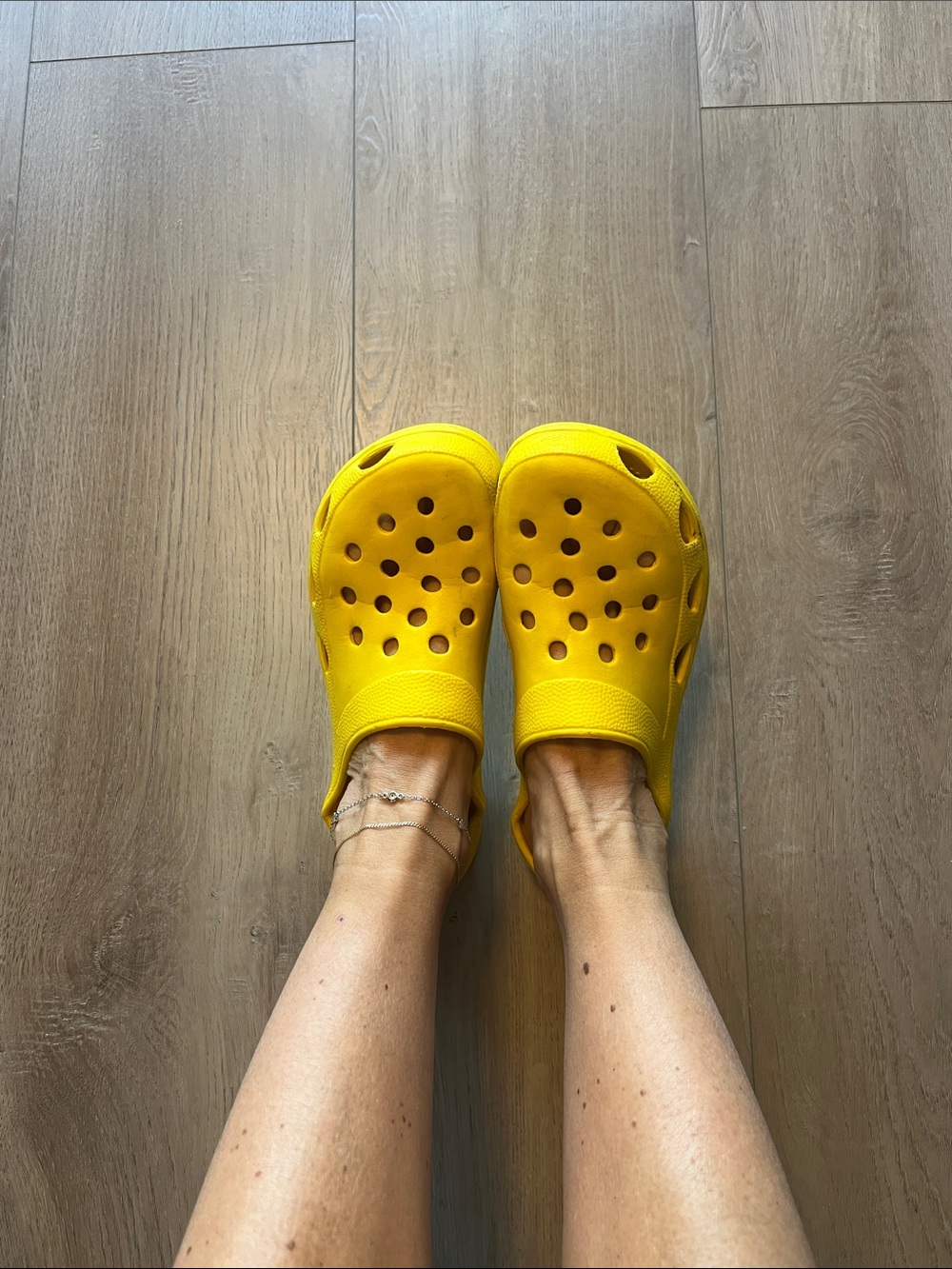 CROCS Bright Yellow Classic Clog Slides - Picture 1 of 1